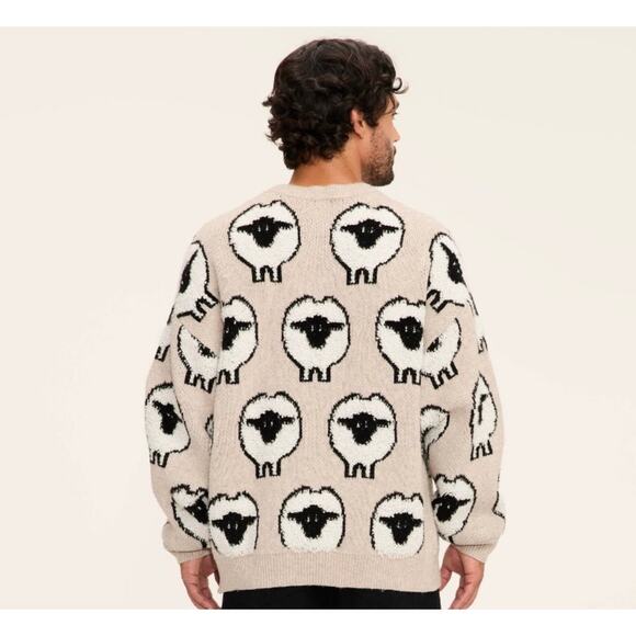 Target x Woolrich Adult Sheep Print Pullover Sweater – Size XL - Picture 4 of 4